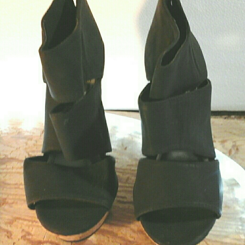 Bamboo wedge platform sandals